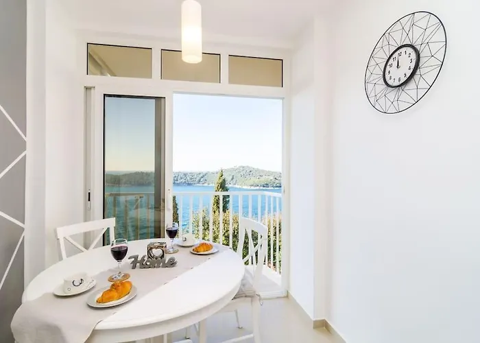 Sea View 10 Minutes Walk From Old Apartamento Dubrovnik